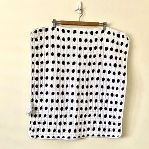 Aden + Anais Muslin Baby Blanket in Crosses & Dots in Black / White